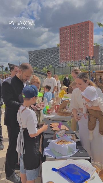 🎠 11 июня В RYBAKOV PLAYSCHOOL царила атмосфера настоящего праздника и первых деловых достижений!