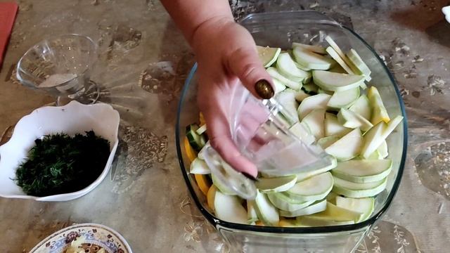 Готовим маринованные кабачки быстрого приготовления.