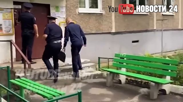 _КАК СТАЯ ХИЩНИКОВ!_ Чеченцы ЖЕСТОКО избили молодежь в Питере! Девушку ЗАЛИЛИ ПЕРЦЕМ