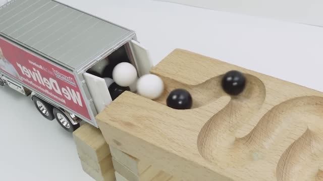 Гонка Мраморная ☆ HABA  Склон и ретро-грузовик Makita, удлиненная версия мусоровоза #14