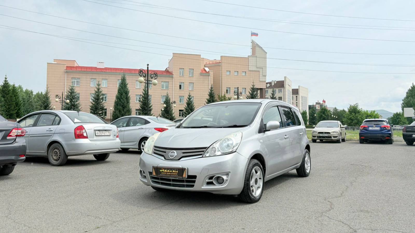 Nissan Note, 2009 год