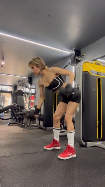 Full body workout weight loss training is the most popular exercise 💪🏻🔥