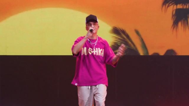 Chris Yank – Я лечу на море | Живой Завтрак 2024