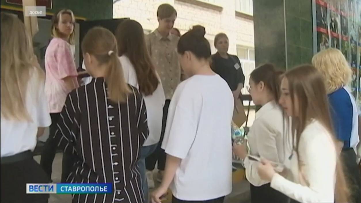 У выпускников начались резервные дни сдачи ЕГЭ