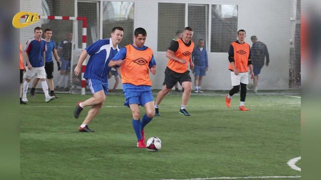 ЖЕЛЕЗНОГОРСКИЕ ПОЛИЦЕЙСКИЕ СТАЛИ ВТОРЫМИ НА СОРЕВНОВАНИЯХ ПО МИНИ-ФУТБОЛУ В КУРСКЕ