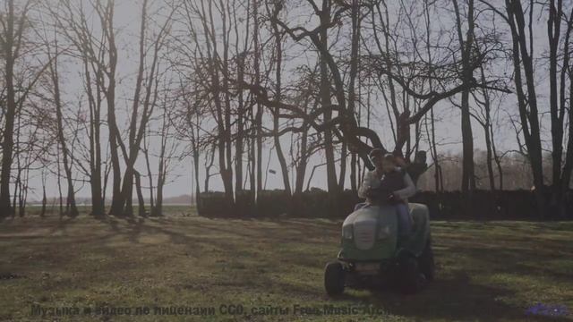 Удивление не отпускает, пока звучит этот мощный саунд - Ive got a picture of you boss -- Youth Pictu