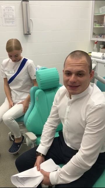 Отбеливание зубов, отзыв от нашего пациента