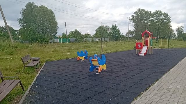 Сквер у железнодорожного вокзала Ярцево (Смоленская область)