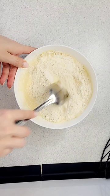Сырная ЛЕПЁШКА ✅️ Быстро, просто и очень вкусно 💯 #shortvideo #shorts #хочуврек #рецепт #еда #вкусн