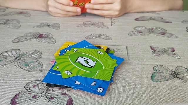 играем в уно