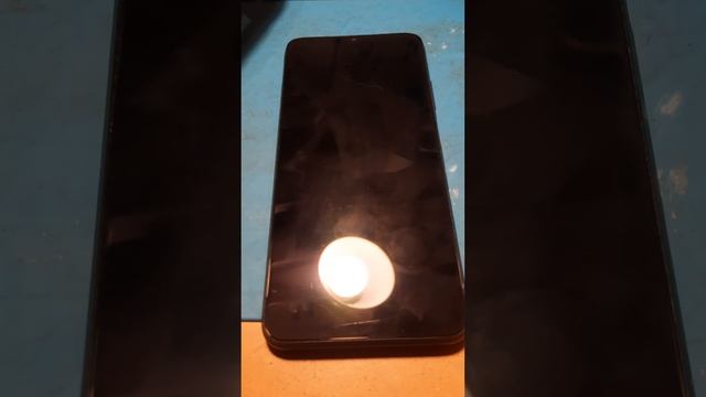 Xiaomi Poco M3, не включается. Тест.