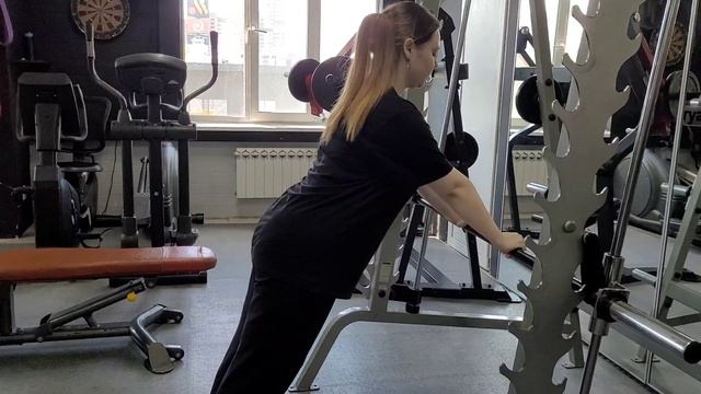 пример зальной тренировки на спину, грудь и трицепс