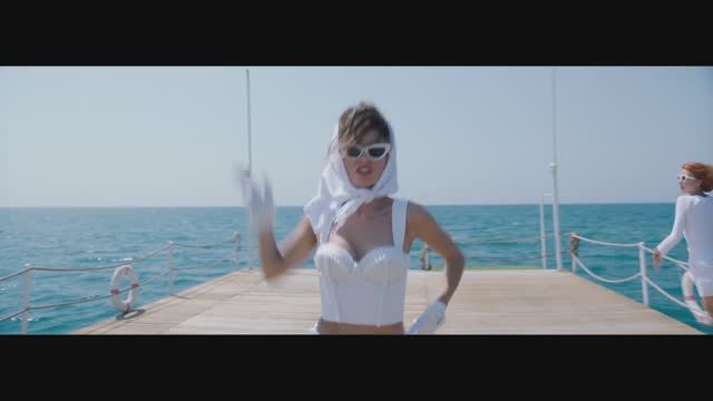 Мот, Zivert - Паруса
