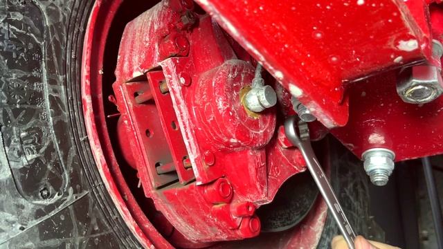 Фронтальный погрузчик Zvezda ZL20 суппорт и колодки