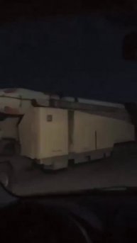 Брошенная пусковая установка, либо же макет, иранской баллистической ракеты сеймества Emad/Qiam !!!