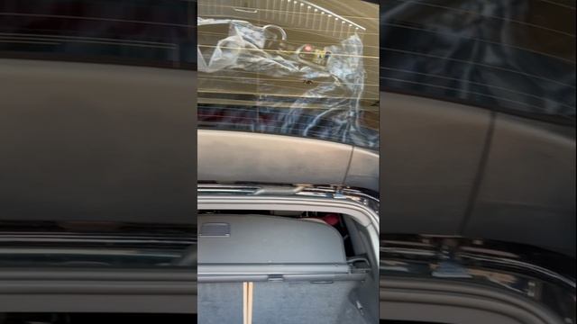 Устраняю царапины на пластике в багажнике