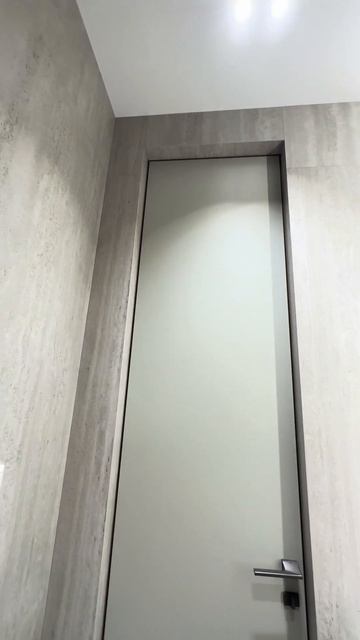Как выглядят двери скрытого монтажа высотой 3 метра? Невидимые гиганты в ЖК West Garden