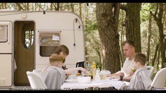 Поля расцветают при каждом аккорде этой мелодии - Fall For You -- Double-F the King -- Fillins
