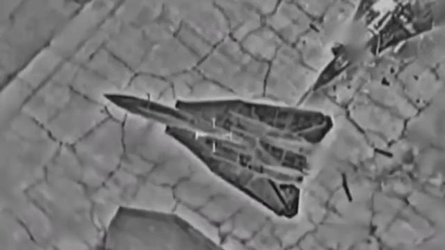 Иранское агентство Press TV сообщает: атакованные Израилем самолёты F-14 были ложные цели