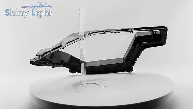 СТЕКЛО ФАРЫ ЛЕВОЕ TANK 400 24+