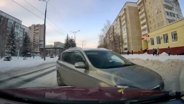 УВОРАЧИВАТЬСЯ?