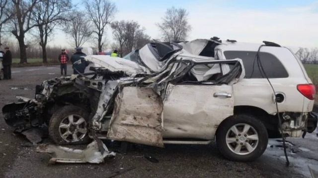 Знаменитости которые разбились на машине 🚗 😭😭😭😭😭😭