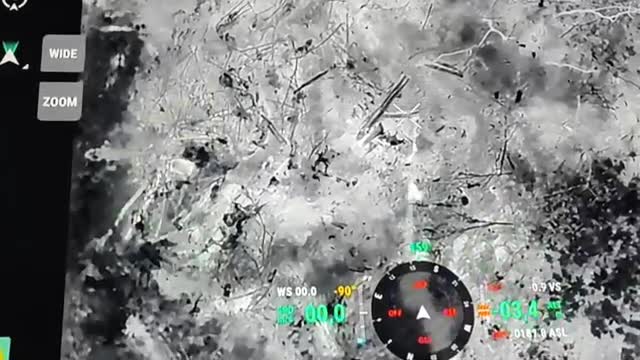 Полночь убеждающая. Российские солдаты очень часто до последнего момента пытаются вложить в чубат...