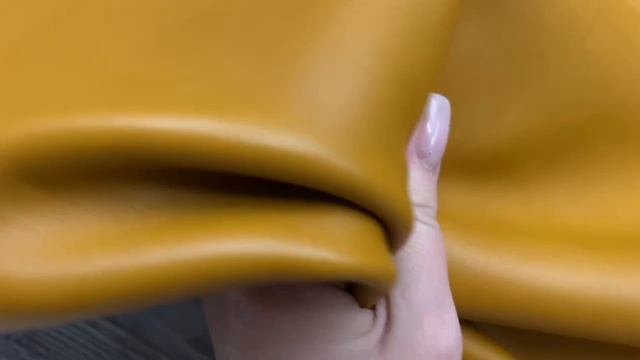 Margaux Zafferano (1,4-1,6 мм), цв. Охра, натуральная кожа