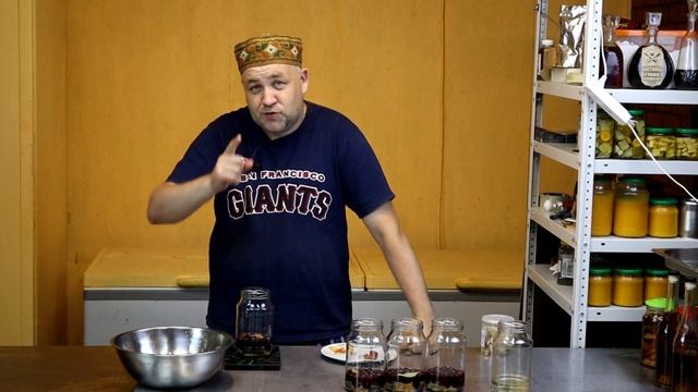 Вкусные необычные вишнёвые компоты на зиму в автоклаве