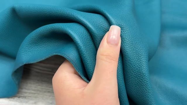 Castagnetto Soft Cayuga (1,3-1,5 мм), цв. Синий, натуральная кожа