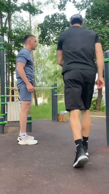 День 10 трансформация тела 100 приседаний 100 отжиманий #motivation
