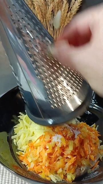 домашние котлеты на скорую руку с фаршем и картошкой