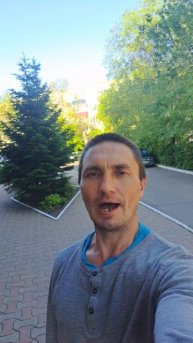 Строительство многих зданий проходит через поколения, строили отцы, ремонтируют внуки, правнуки