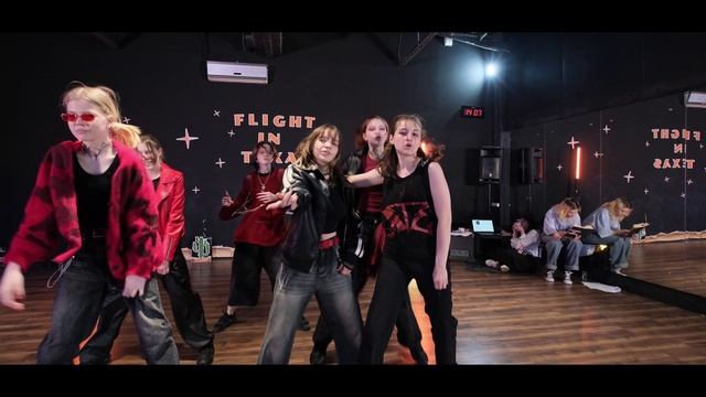 Проектная группа | Stray Kids – Chk Chk Boom | Отчетный концерт школы k-pop танцев FLIGHT