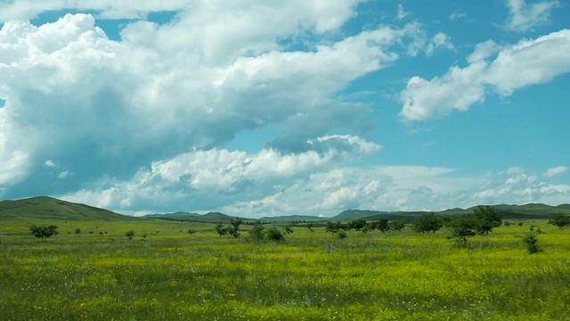 Дорога между озером Белё и Саяногорском (Хакасия)