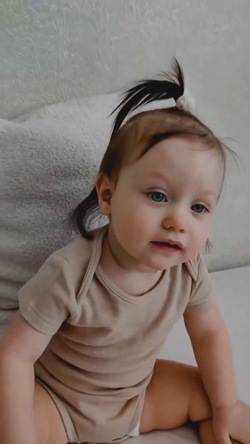 первые хвостики сделали в 3 месяца #baby #дочка #прически #материнство