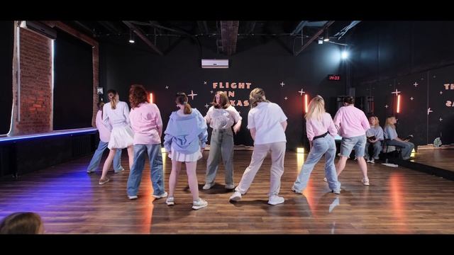 Старшая группа | Twice – Strategy | Отчетный концерт школы k-pop танцев FLIGHT