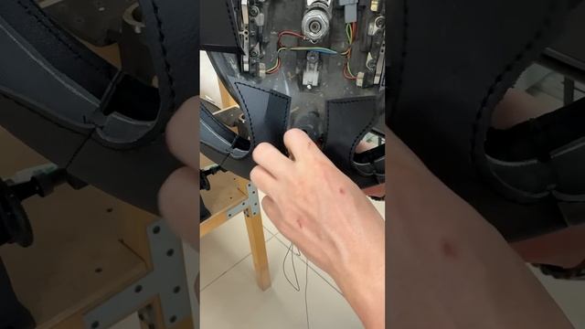 Зашиваю сложный момент на руле Рено.