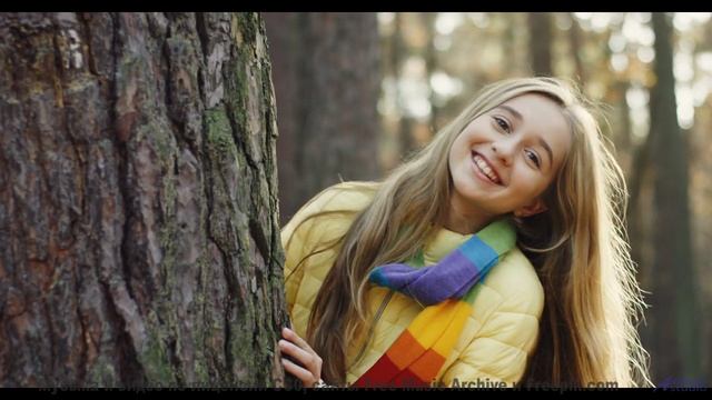 Вы почувствуете магию - просто включите звук! - Folksy Dance -- Crowander -- Commercial 30 Seconds (