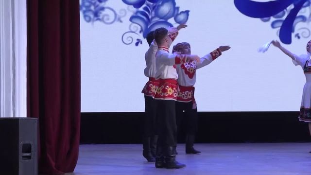 Концерт народного ансамбля 'Родослав'ч3  #upskirt#русский#танец