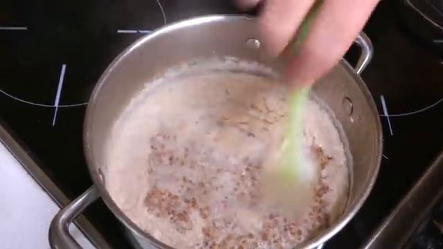 Как быстро и вкусно сварить гречневую кашу на молоке. Пошаговый рецепт.