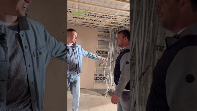 🌐Backstage tour
В гостях у ТОПа в Краснодаре

ТОП  - Компания "WOODSON”