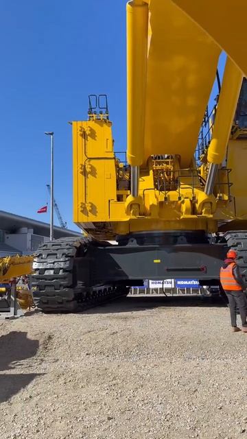 Электрический экскаватор Komatsu PC7000-11E