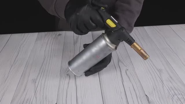 Газовая горелка не зажигается, решаем проблему за несколько минут