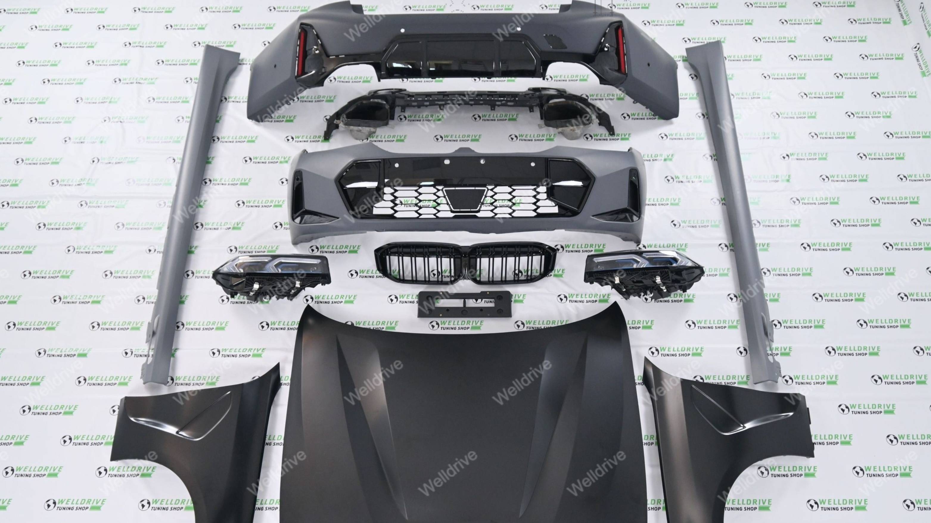 Обвес BMW 3 G20 lci M-Tech насадки фары крылья