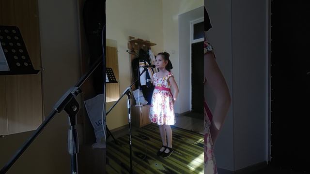 Веселая песенка (муз. З. Левиной, сл. Г. Мамлина)