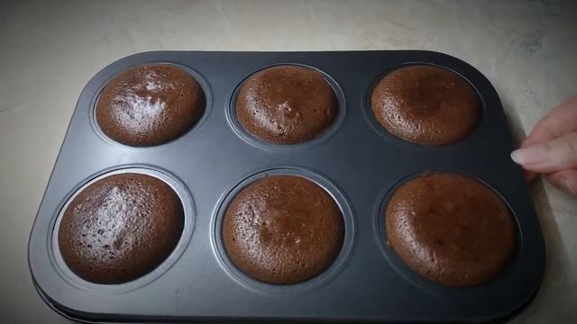 Шоколадный Фондан! Простой в приготовлении десерт! (Быстро и не сложно!)
