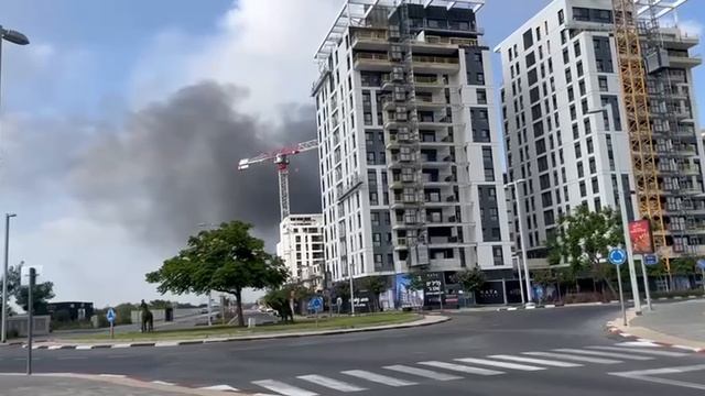 Израиль все таки ракетные прилеты Впервые дневные Тел-Авив и Герцлии