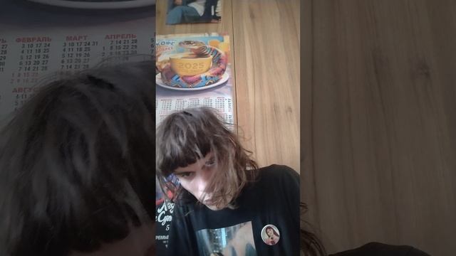 Я насыпал конфеты в игрушки в эмодемс