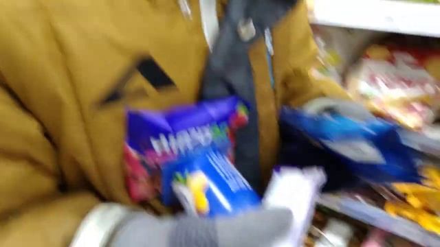 Покупаем вещи своего цвета.